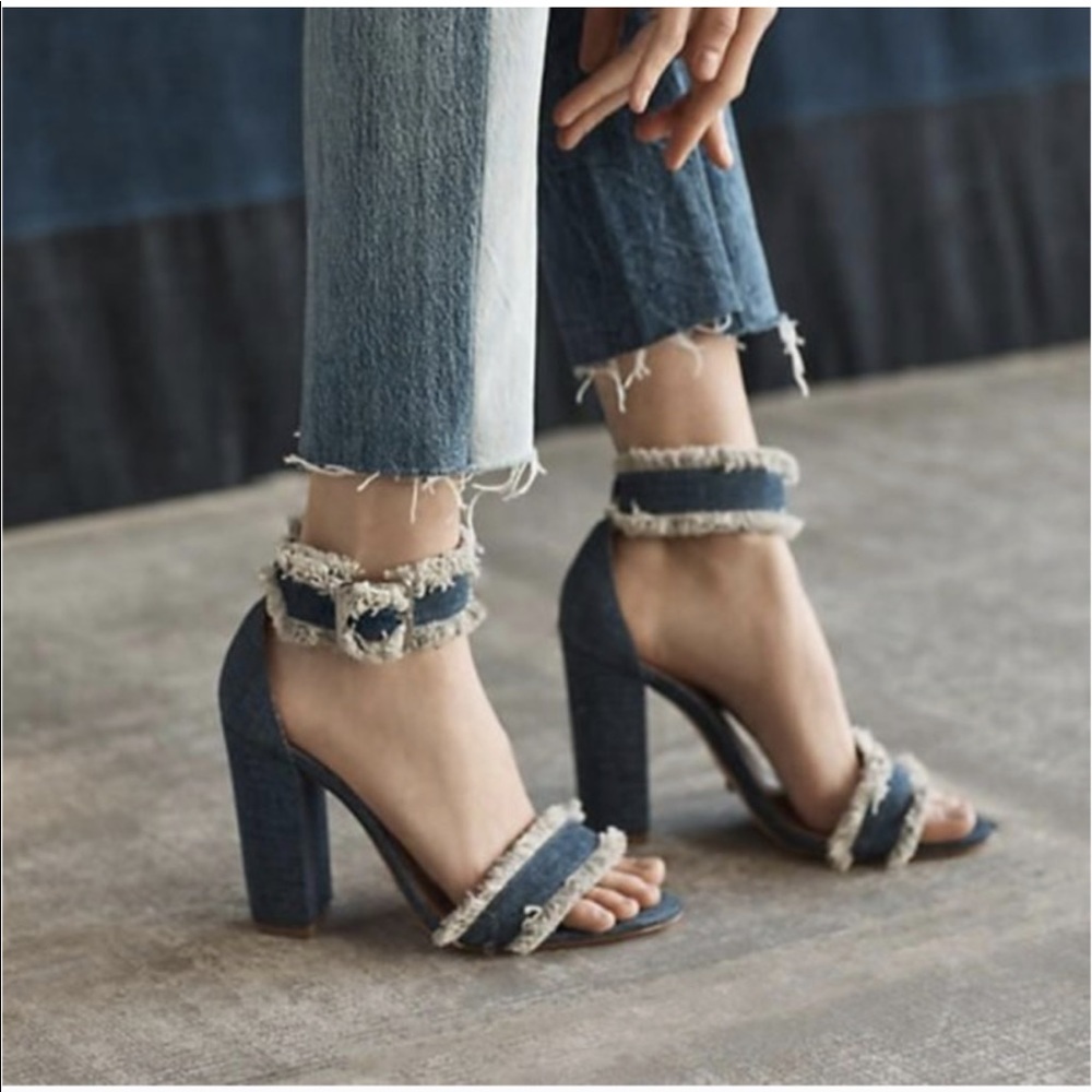 Schutz  Denim Janessa Ankle Strap Sandal high block heels open toe Size 7.5
